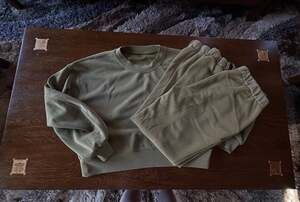 lululemon Perfectly Oversized Cropped Crew(8) & High-Rise Jogger (6) Softstreme